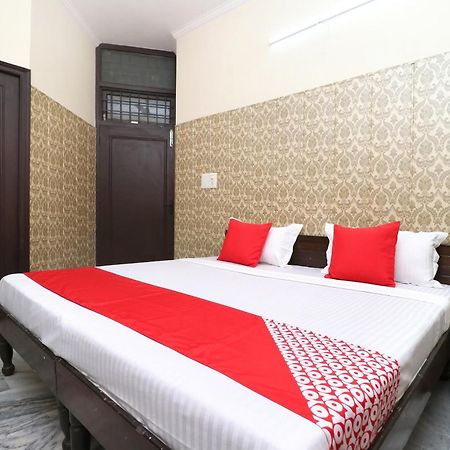 Hotel O Mall Residency Amritsar Bagian luar foto