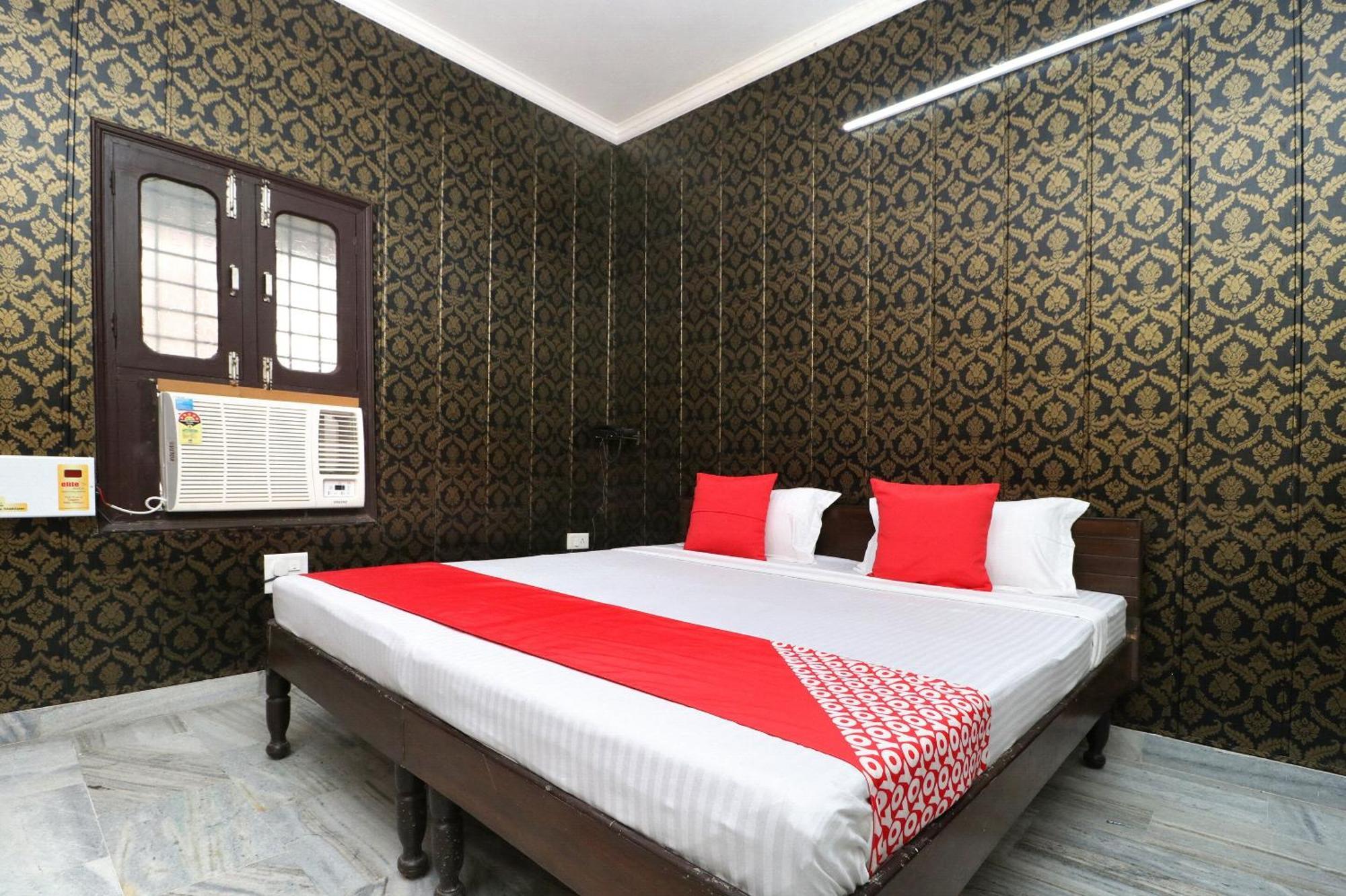 Hotel O Mall Residency Amritsar Bagian luar foto